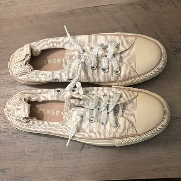 Converse Shoreline sneakers in size 8 women’s - Picture 2 of 8